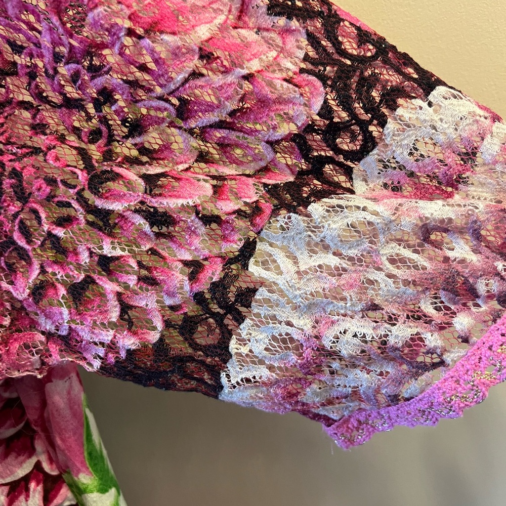 Niza Floral Lacy Sleeves And Bottom Lace Bottom Dress In Pink And Green Size 42 View 5